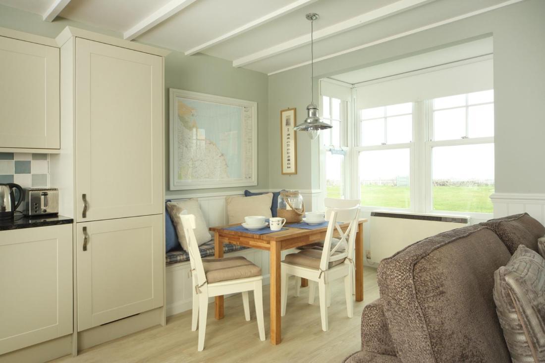 Point Cottages, Bamburgh Extérieur photo